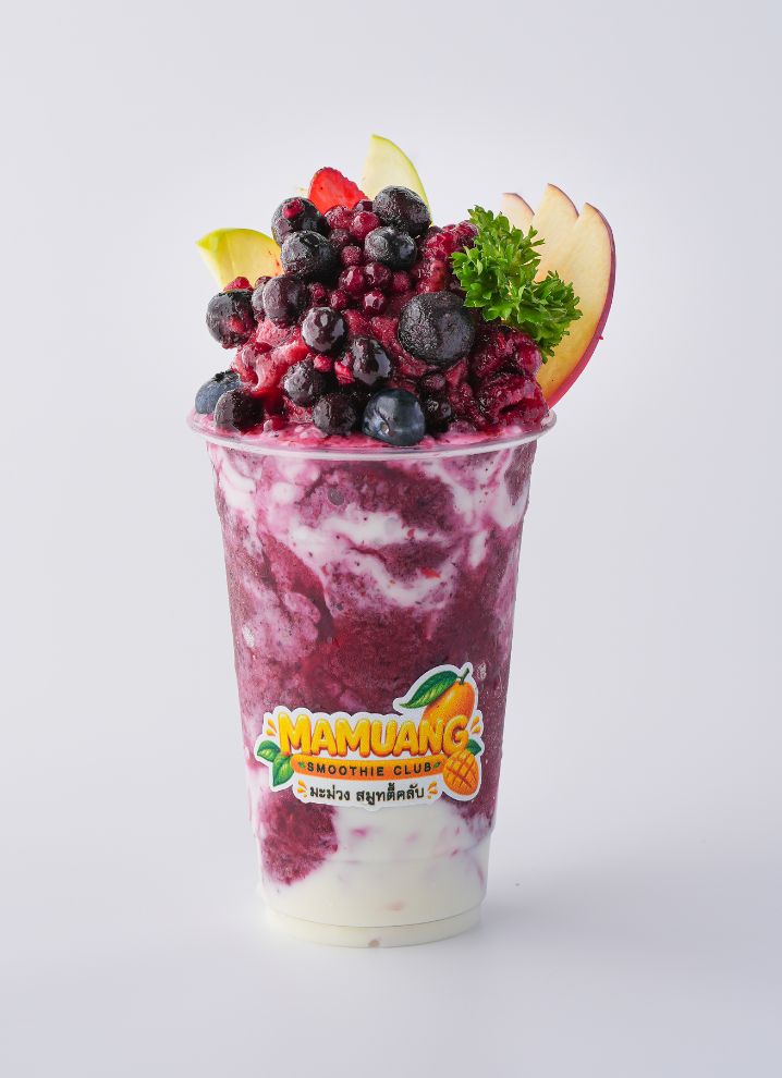 Mixed Berry Smoothie mit frischen Beeren im Mamuang Smoothie Club Phuket