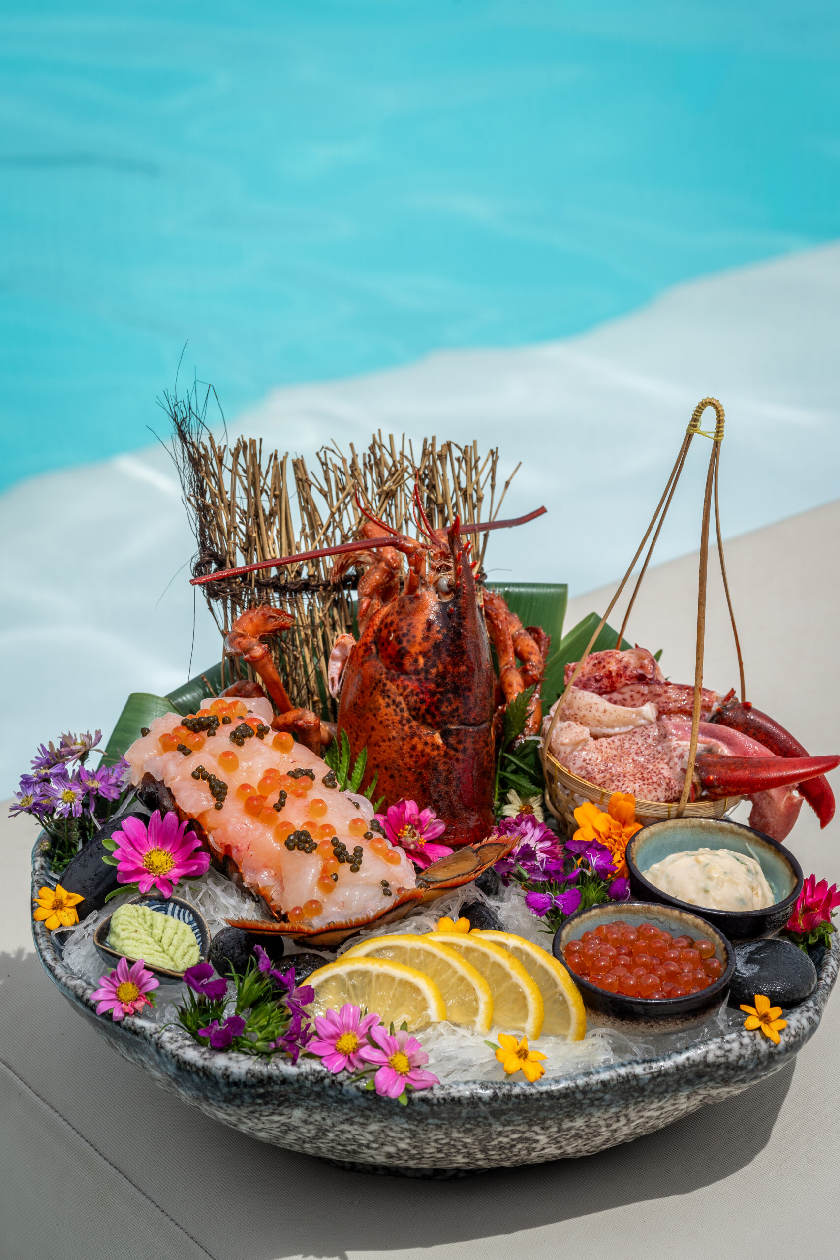 Lobster Sashimi im YONA Beach Club Phuket