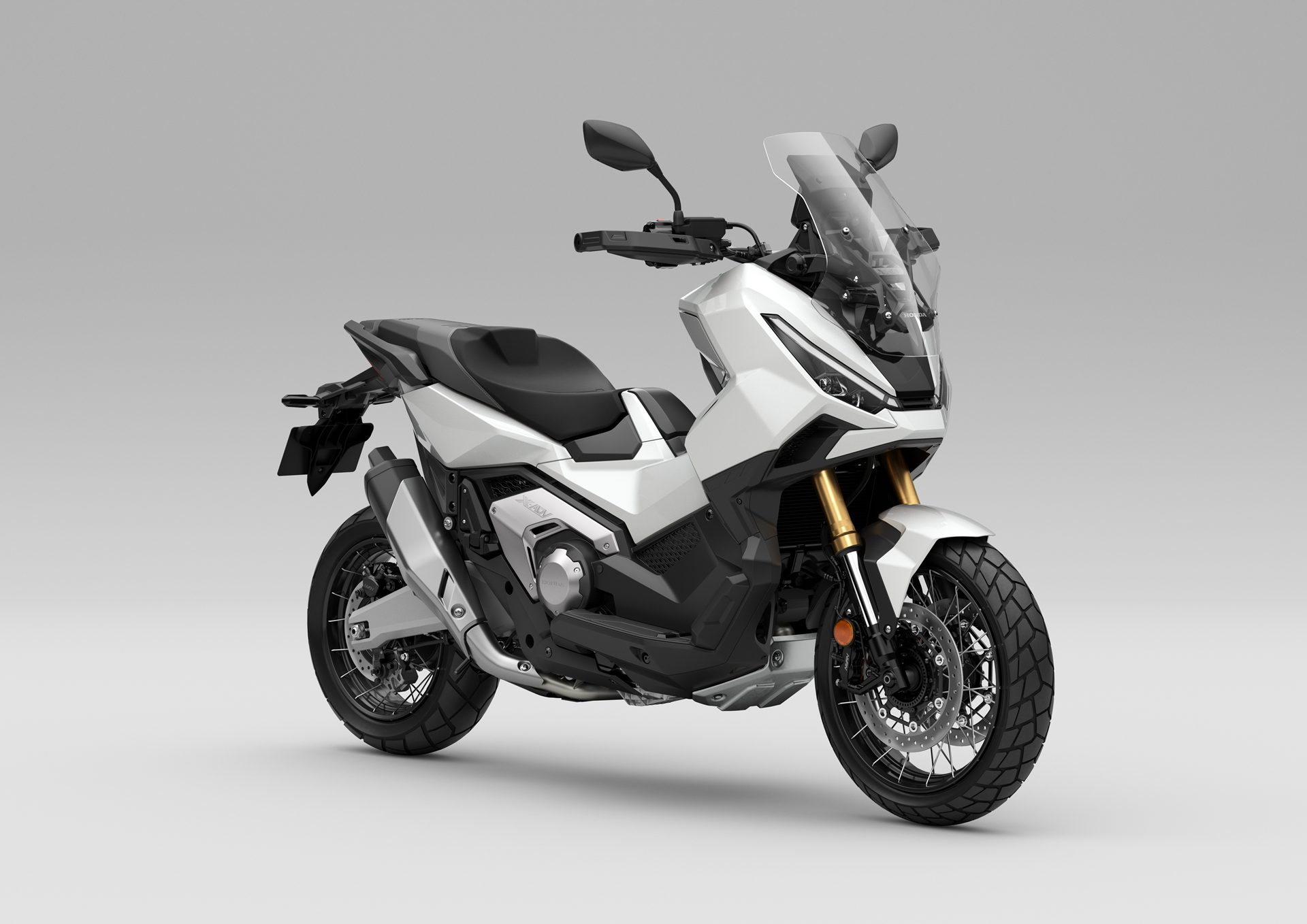 Honda X-ADV 750 Adventure-Scooter mieten in Phuket